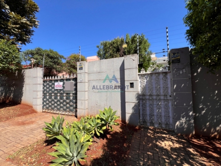 SOBRADO À VENDA NO BAIRRO VILA YOLANDA