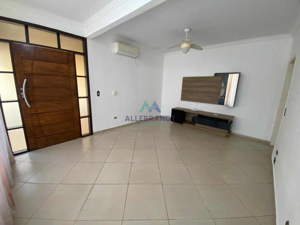 CASA PARA LOCAÇÃO NO JARDIM IGUAÇU