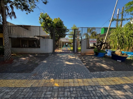 CASA À VENDA NO JARDIM LANCASTER