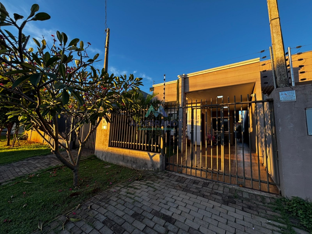 CASA À VENDA NO PORTAL DA FOZ