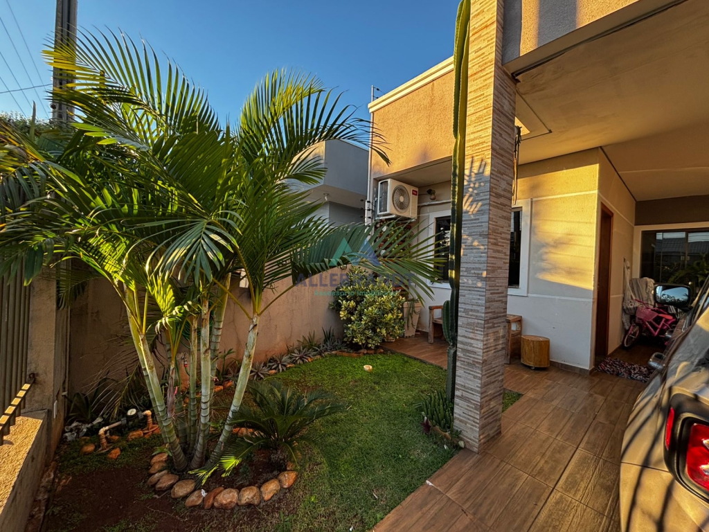 CASA À VENDA NO PORTAL DA FOZ