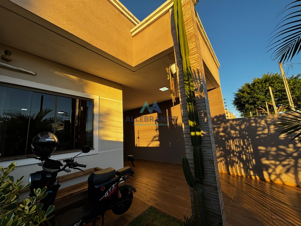 CASA À VENDA NO PORTAL DA FOZ
