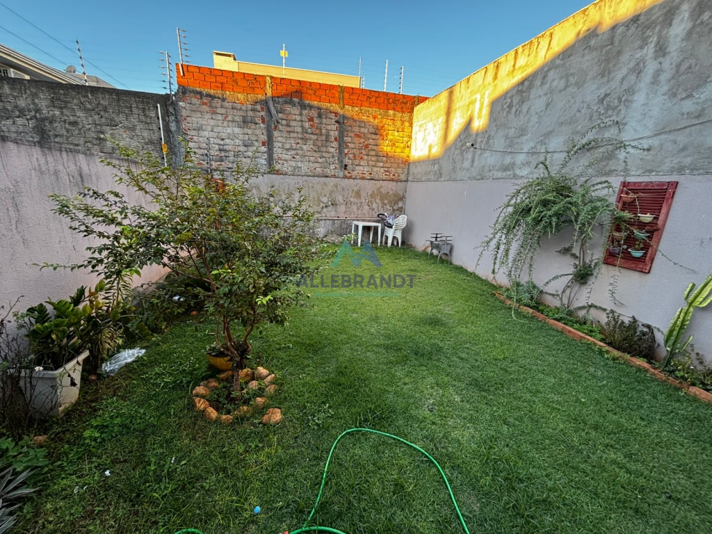 CASA À VENDA NO PORTAL DA FOZ