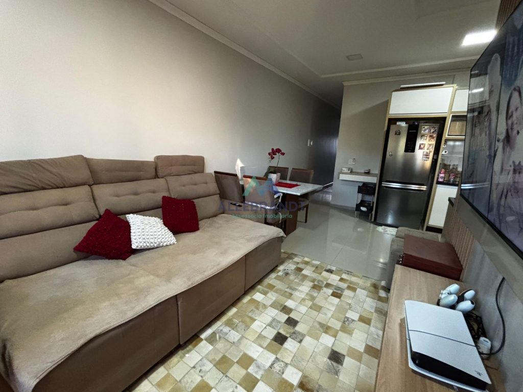 CASA À VENDA NO PORTAL DA FOZ