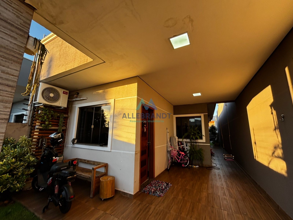 CASA À VENDA NO PORTAL DA FOZ
