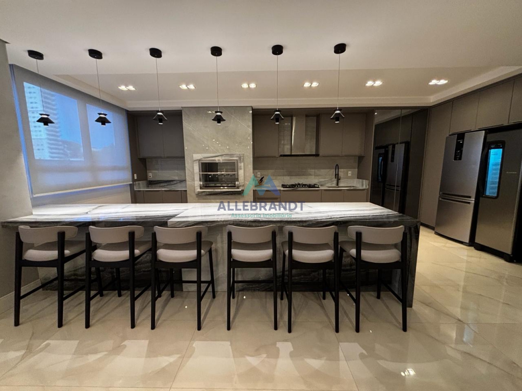 APARTAMENTO Á VENDA NO EDIFÍCIO ELEGANCE TOWER