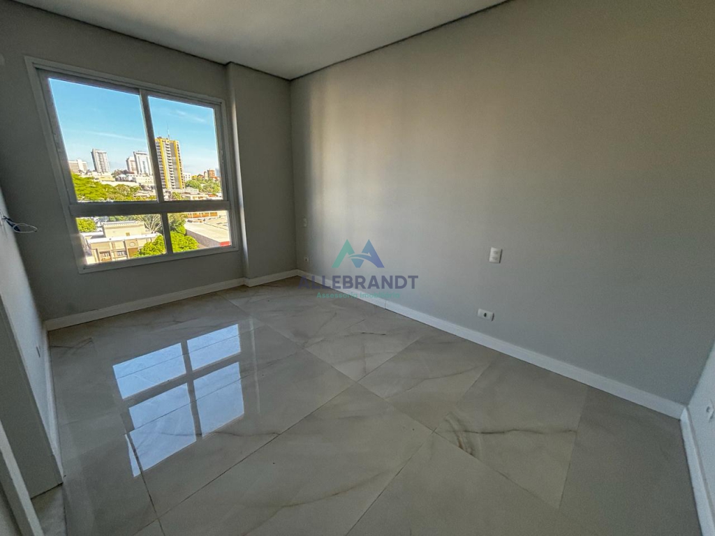 APARTAMENTO Á VENDA NO EDIFÍCIO ELEGANCE TOWER
