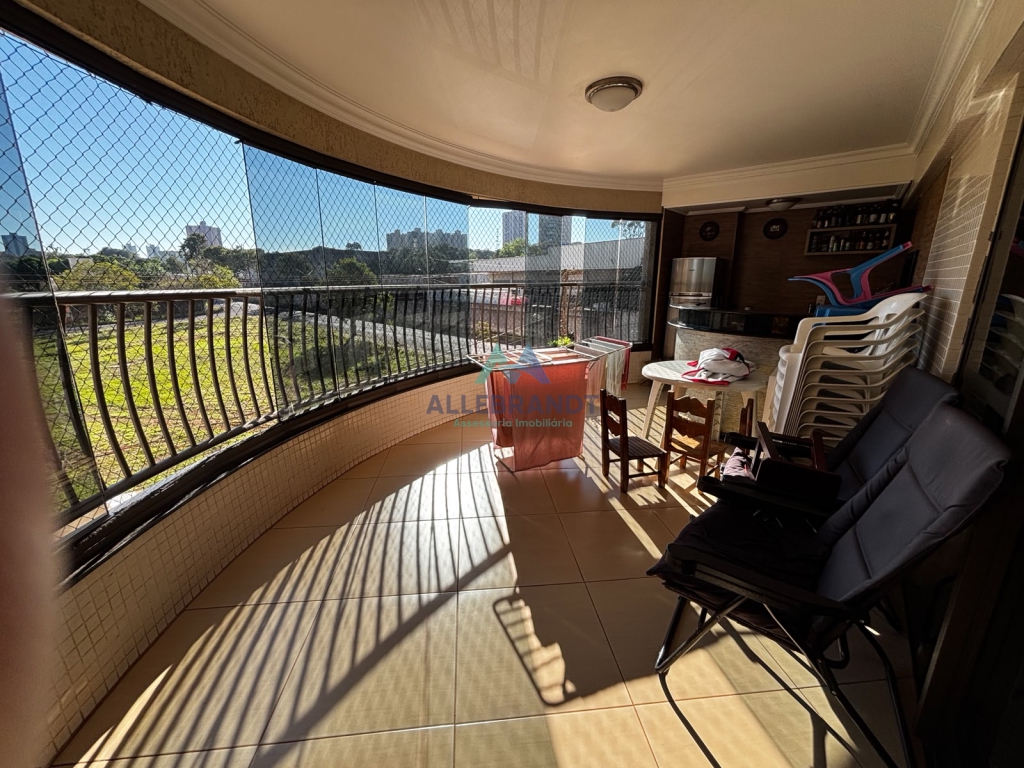 APARTAMENTO À VENDA NO CONDOMÍNIO RESIDENCIAL SULTAN