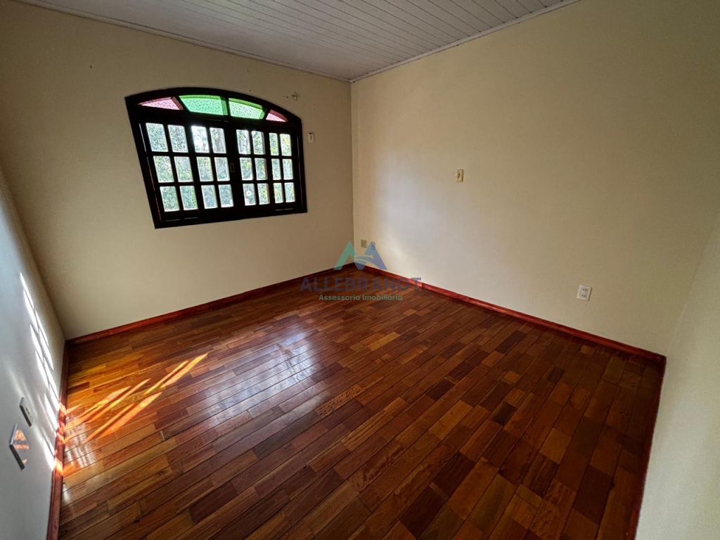 SOBRADO À VENDA NO BELVEDERE II