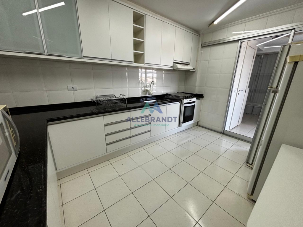 APARTAMENTO MOBILIADO À VENDA NO EDIFÍCIO RESIDENCIAL VIVALDI