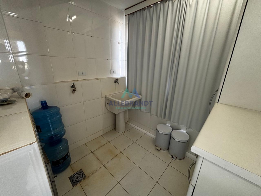 APARTAMENTO MOBILIADO À VENDA NO EDIFÍCIO RESIDENCIAL VIVALDI