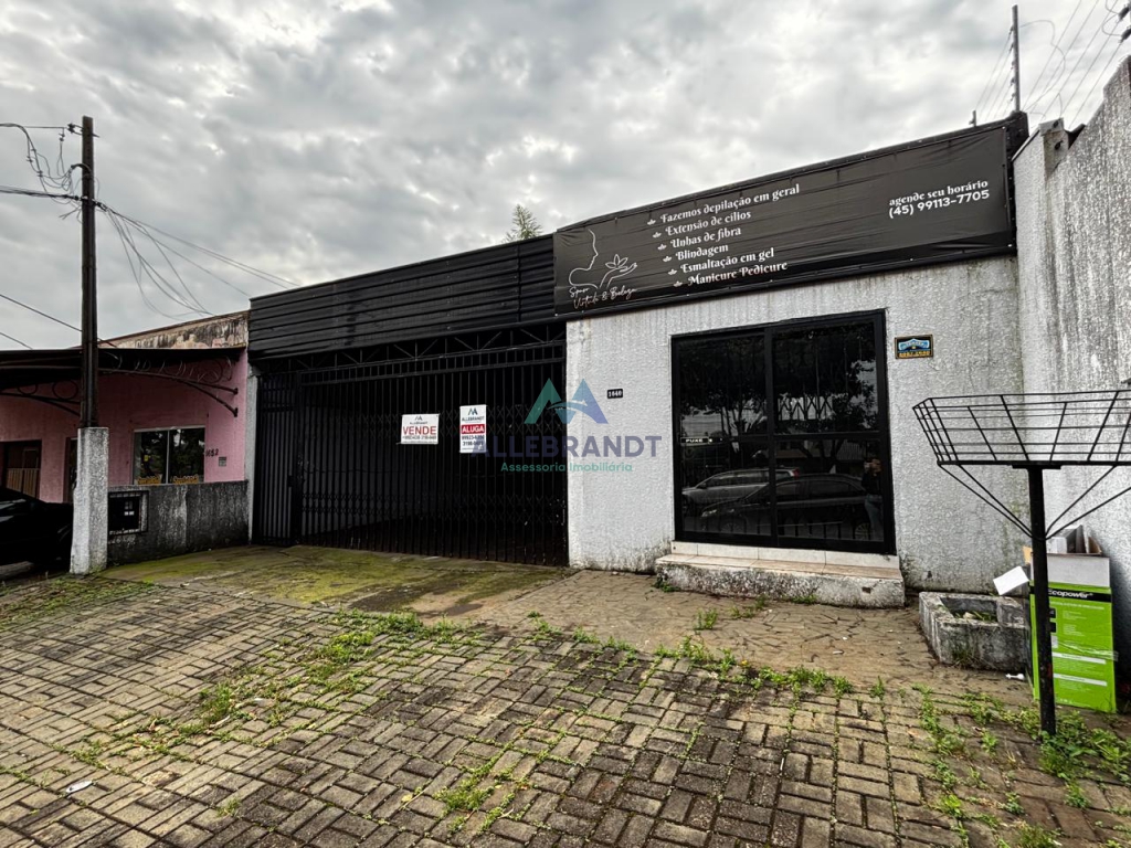 CASA E SALA COMERCIAL À VENDA NO MORUMBI