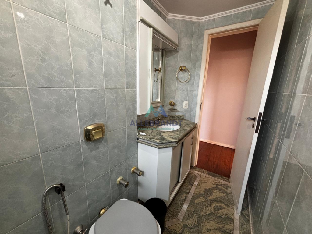 APARTAMENTO DUPLEX (COBERTURA) À VENDA NO EDIFÍCIO GREEN FOREST