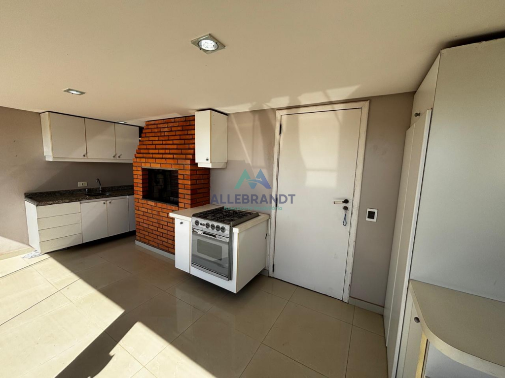 APARTAMENTO DUPLEX (COBERTURA) À VENDA NO EDIFÍCIO GREEN FOREST
