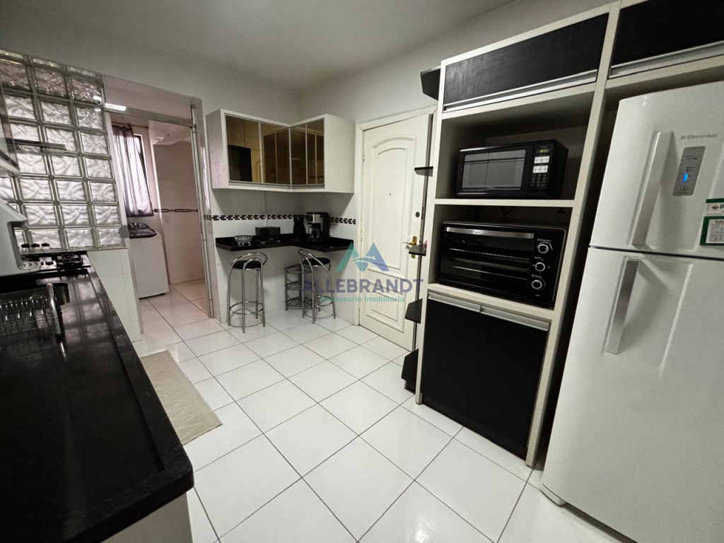 APARTAMENTO MOBILIADO PARA LOCAÇÃO E VENDA NO CONDOMÍNIO RESIDENCIAL FLAMINGO