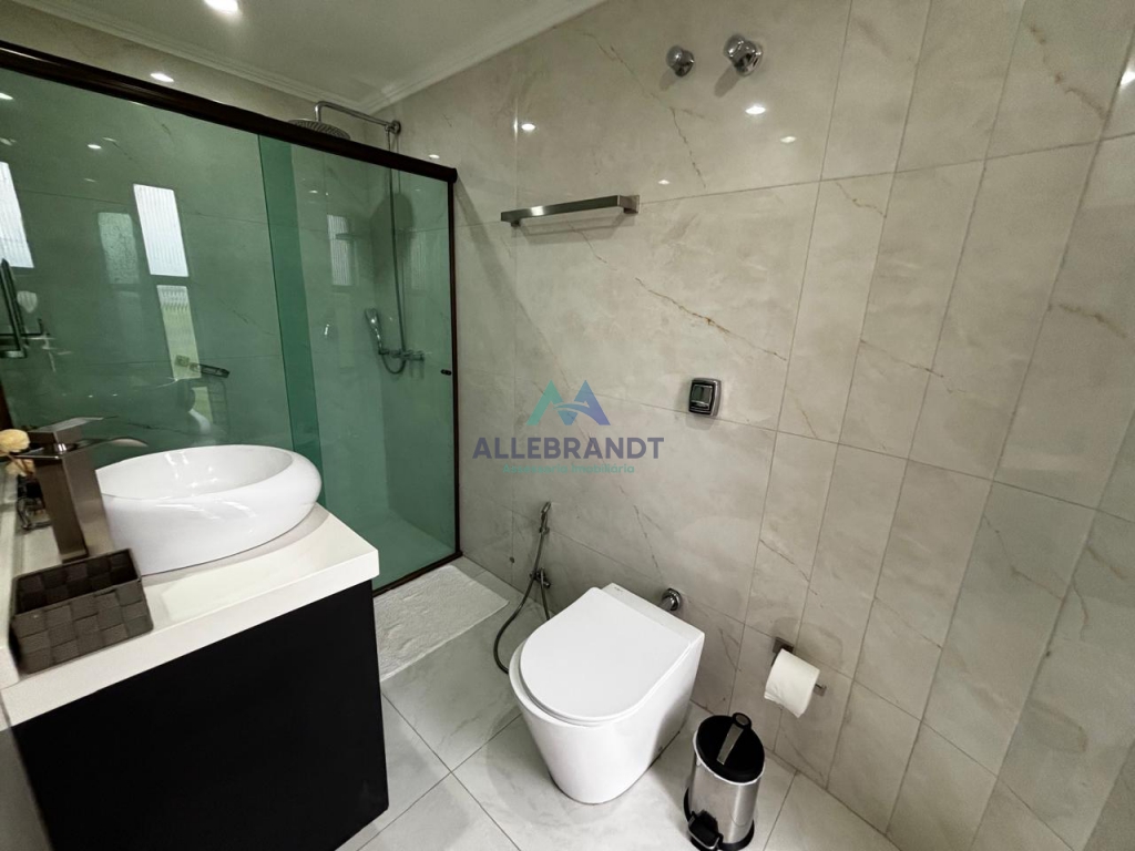 APARTAMENTO MOBILIADO PARA LOCAÇÃO E VENDA NO CONDOMÍNIO RESIDENCIAL FLAMINGO