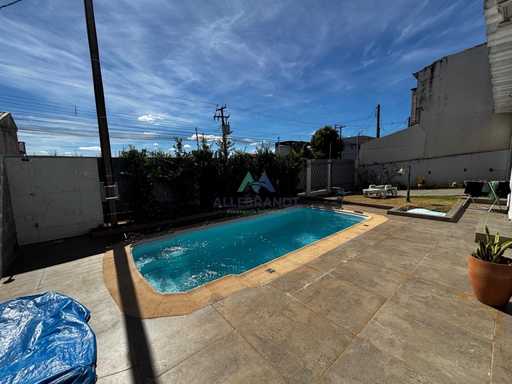 CASA À VENDA NO JARDIM CENTRAL